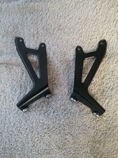 Triumph 900 scrambler/Speedtwin fly screen brackets