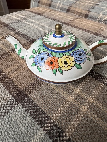 Small decorative trade plus - small,