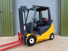 forklift/fork lift/forklift