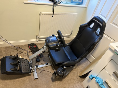 Play seat evolution cockpit - play,