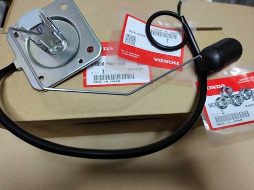 Genuine honda cbx550f - genuine,