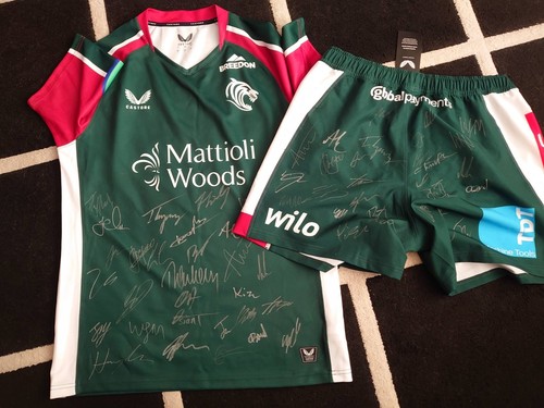 Brand new signed - new,