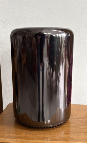 Apple mac pro 2013 1tb - 6.1,