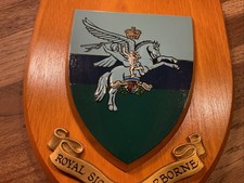 VINTAGE HAND PAINTED BRITISH ARMY ROYAL SIGNALS - AIRBORNE PLAQUE SHIELD