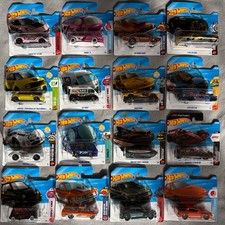 16 x Hot Wheels Vehicles -