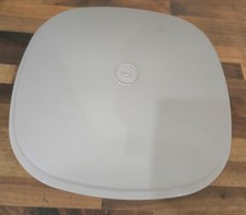 Tupperware Orange/cream Square