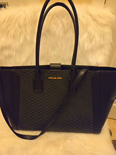 Michael kors black logo medium - michael,