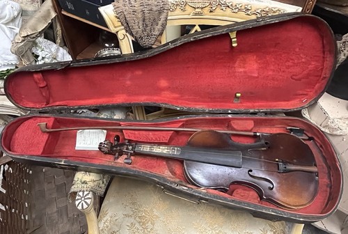 Antique pre 1930s - old, violin