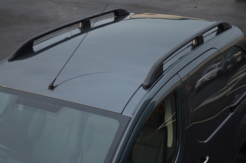 Black aluminium roof - aluminium, rack