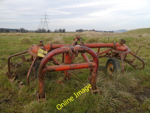 Photo 12x8 abandoned haybob - an,