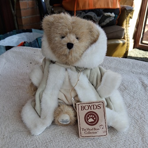 Boyds bear best dressed series - boyds,