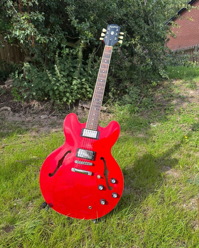 Epiphone inspired gibson - inspired,