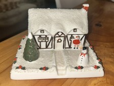 Coalport Fine Bone China CHRISTMAS COTTAGE