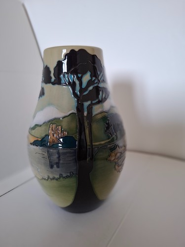 Moorcroft lochinver vase - vase, 117/7