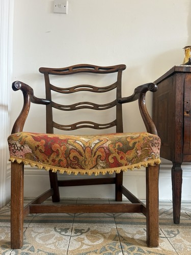 Gge 111 country chippendale - 111,