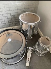 CB drums kit: 22" bass drum