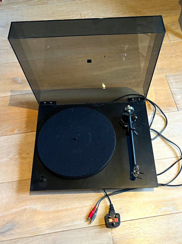 Rega planar black - p3,