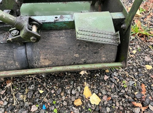 Rear roller assembly - assembly, 24"