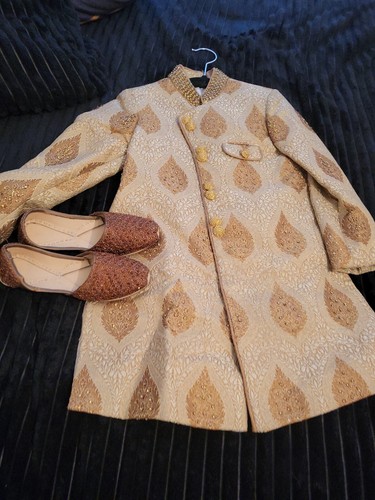 Embellished sherwani gold - ,