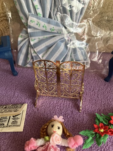 Dolls house mixed bundle - dolls,