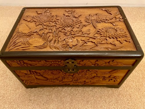 Oriental carved camphor wood - carved,