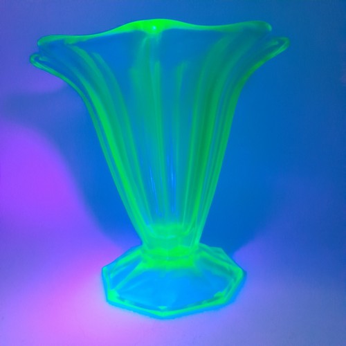 Uranium green glass - uranium,