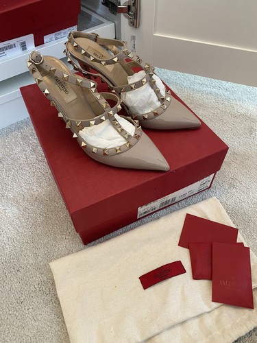 Valentino garavani rockstud - valentino,