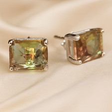 Zultanite Color Change Stud