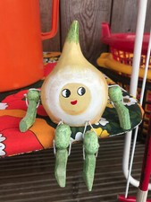 VINTAGE WOODEN ANTHROPOMORPHIC