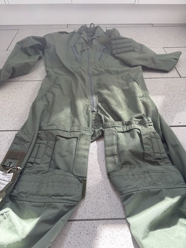 Green military flight - military,