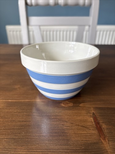 Green cornishware small - t,