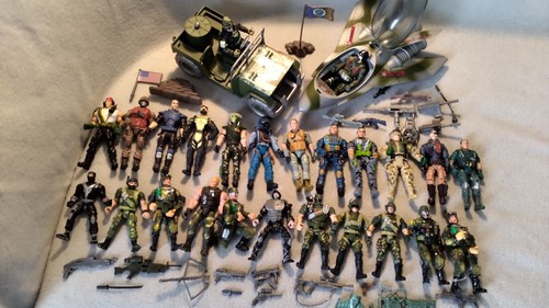 Military action figures and - military,