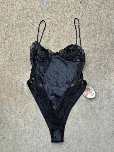 Vintage black satin lace - 90's,