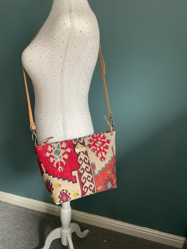 Umpie kilim canvas crossbody - kilim,