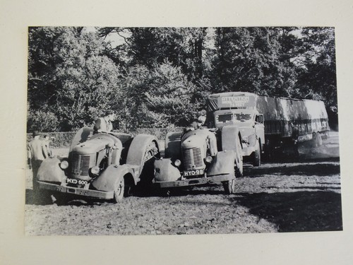 Bertram mills circus lorry - bertram,
