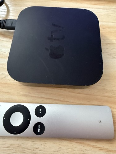 Apple - (3rd, generation)