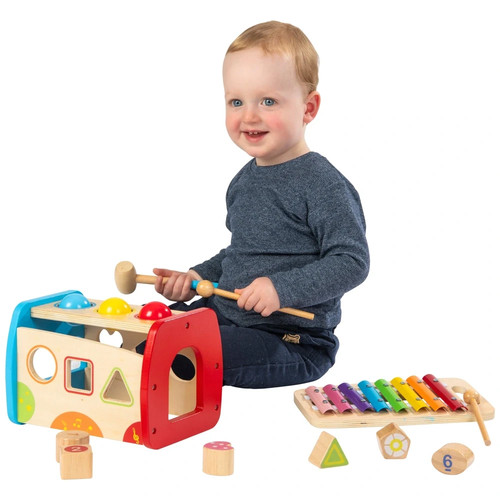 Squirrel play wooden hammer - squirrel,