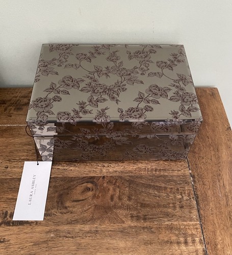 Laura ashley jewellery box - ashley,