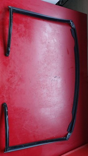 Seal rubber lip hardtop - seal,