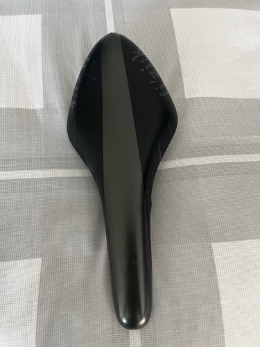 Fizik arione bicycle saddle - r7,