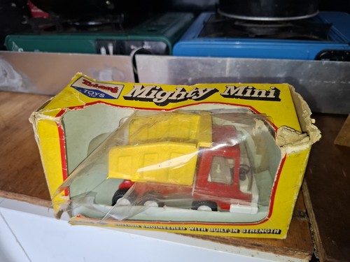 Mighty mini triang truck - mighty,