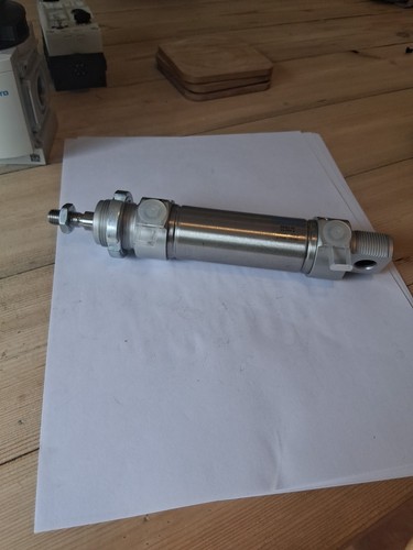 Festo pneumatic cylinder - ,