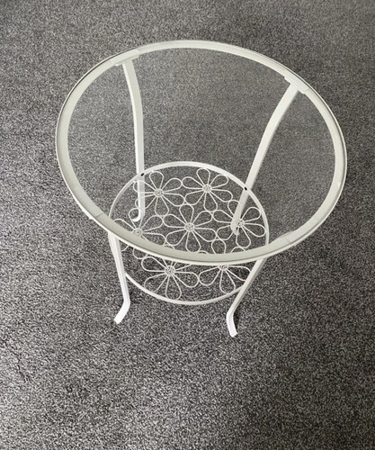 The ikea klingsbo white side - the,