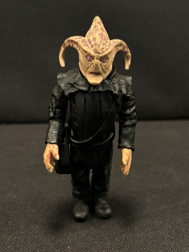 Doctor who figure sarah jane - who,