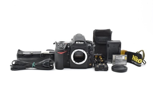 Near mint nikon d700 - nikon,