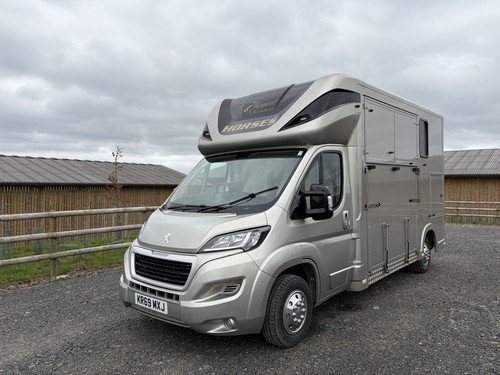 Stunning regent horsebox - regent,
