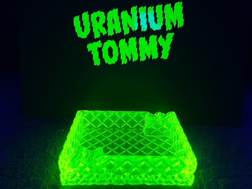 Uranium vaseline glass faceted - glass,