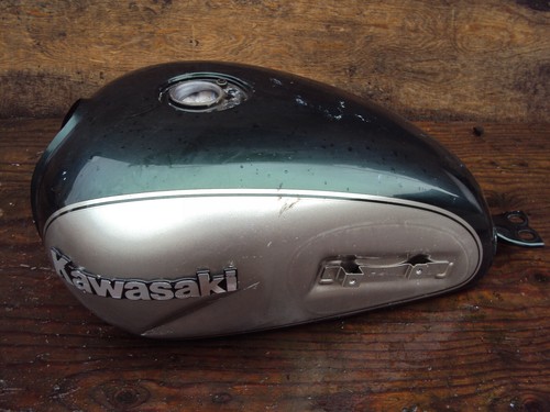 Kawasaki w650 w800 petrol - petrol, tank