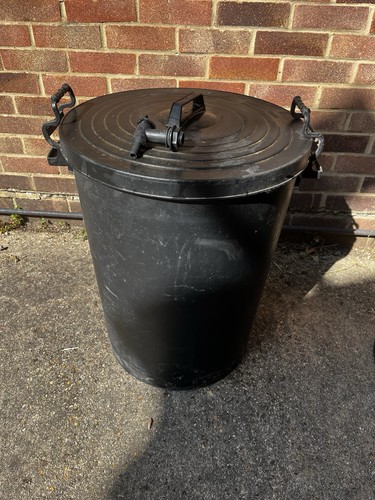 Brand new horse hay soaker - new,