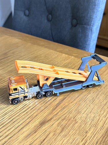 Matchbox convoy transporter - matchbox,